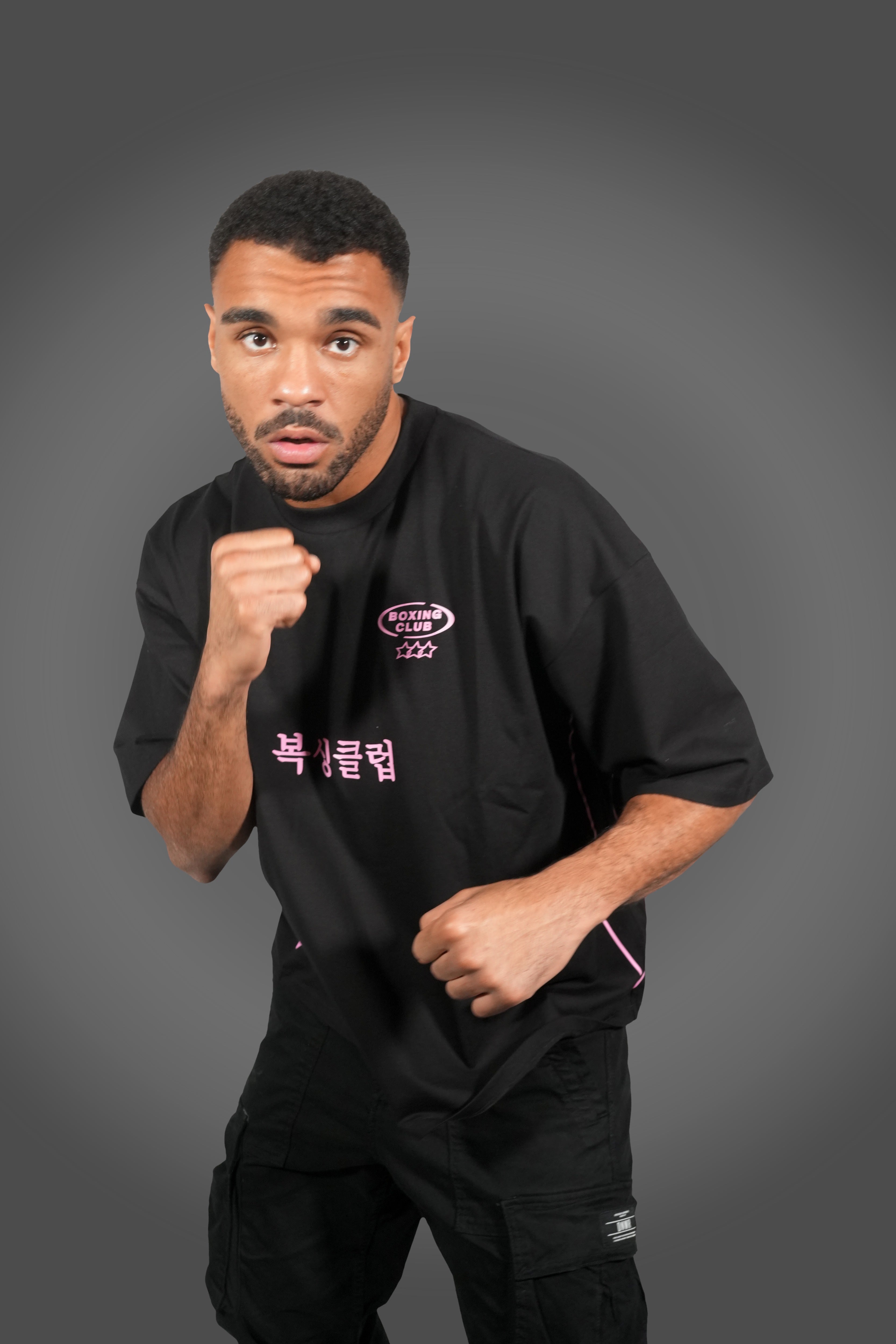 International Boxing Club - Camiseta Negra & Rosa